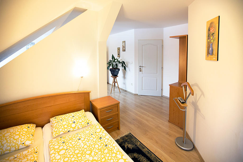 Penzion Na Cymbálku Horni Tranovice Habitación foto